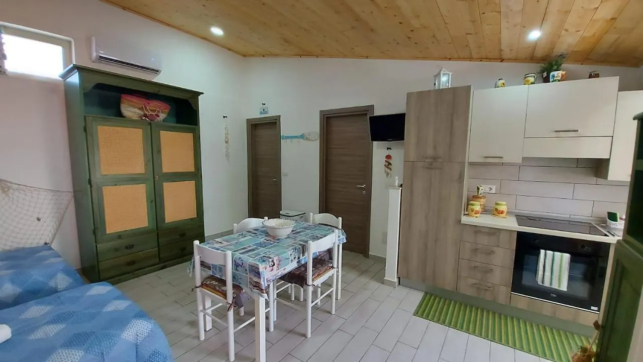 A Due Passi Dal Mare Apartment Fontane Bianche 0*,