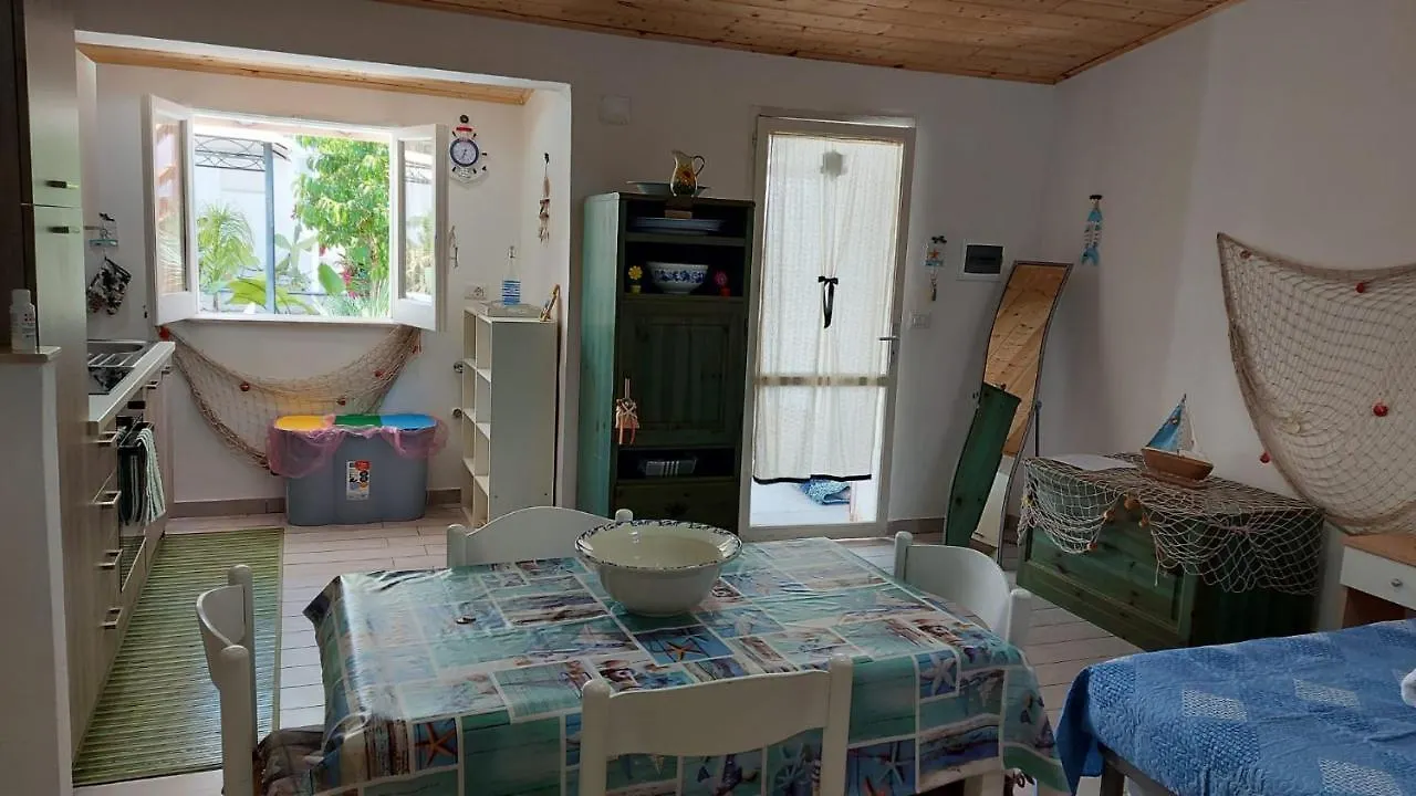 A Due Passi Dal Mare Apartment Fontane Bianche 0*,