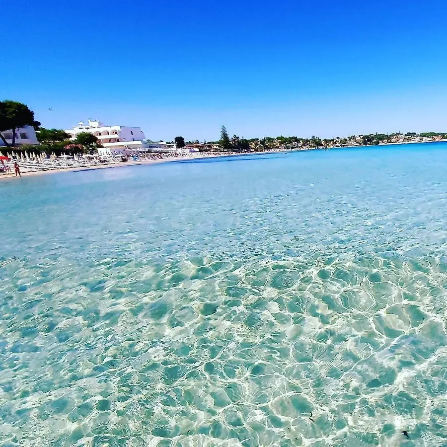 A Due Passi Dal Mare Apartment Fontane Bianche Italy