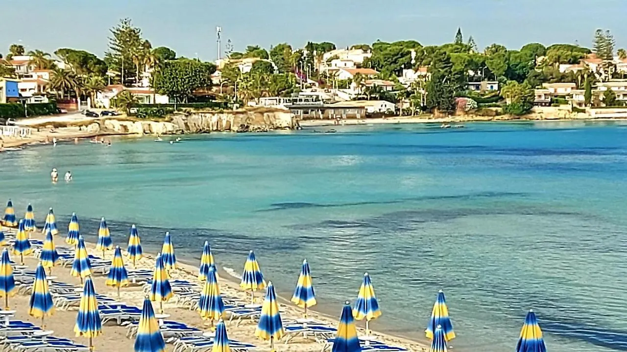 A Due Passi Dal Mare Apartment Fontane Bianche